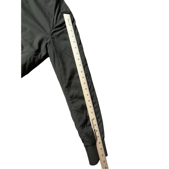 Lululemon Non-Stop Reversible Bomber Jacket size  4 Olive Green - Picture 6 of 12